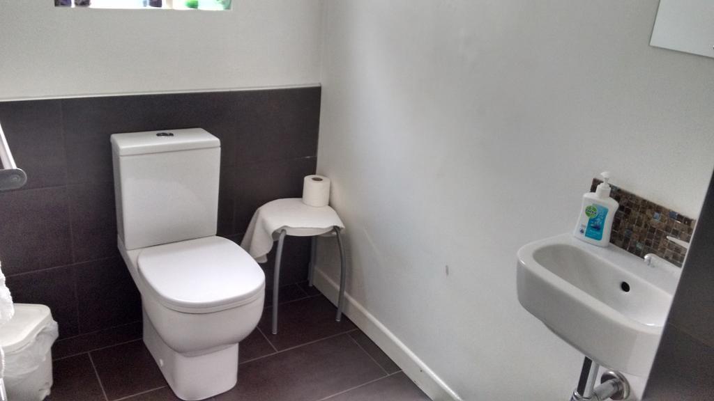 Fairman House Backpackers Bed & Breakfast Londonderry Dış mekan fotoğraf