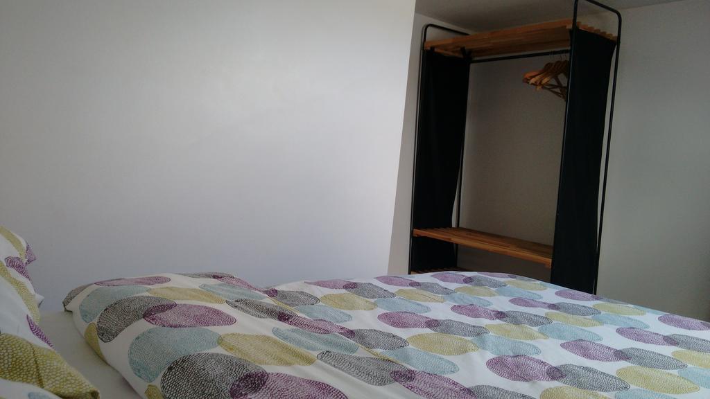 Fairman House Backpackers Bed & Breakfast Londonderry Oda fotoğraf